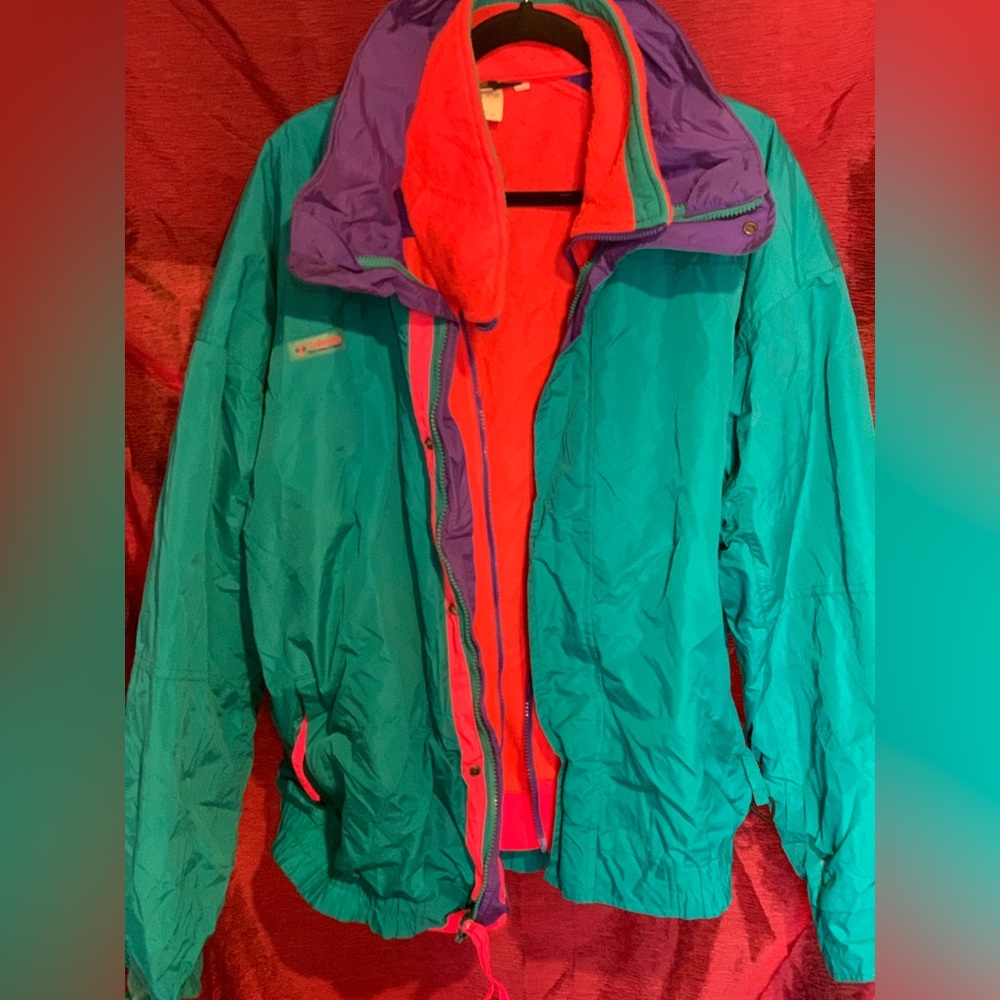 Mens Vintage Columbia windbreaker with detachable fleece.